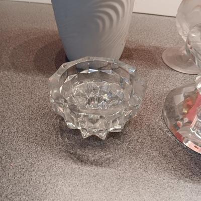 CANDLE HOLDERS AND VASES