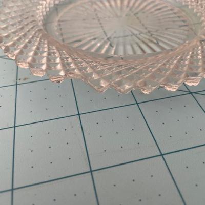 5 diamond cut saucers
