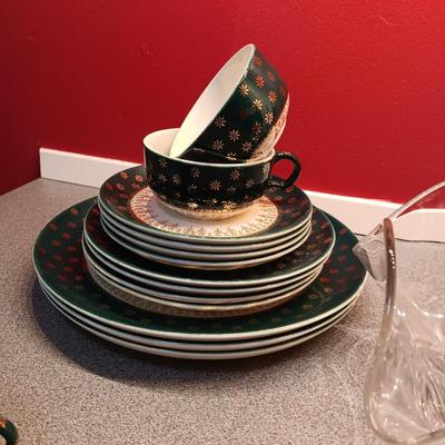 STERLING SILVER WEIGHTED CANDLESTICKS, STETSON DINNERWARE AND GLASS SERVING BOWL
