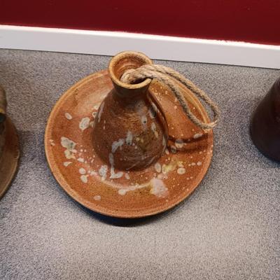 CLAY BEAN POT, MUGS AND A CLAY BIRD FEEDER