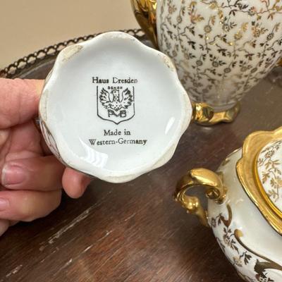Has Dresden tea set