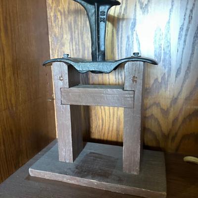 Vintage shoe stand