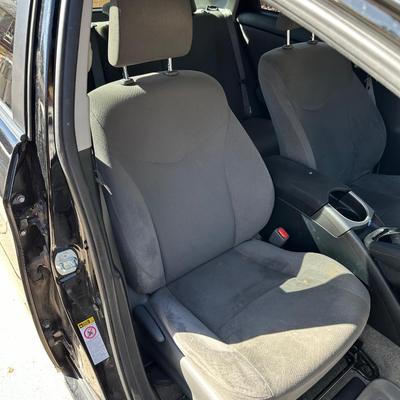 2014 TOYOTA PRIUS HYBRID 4 DOOR HATCHBACK 4-CYL, AUTOMATIC