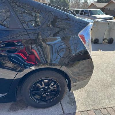 2014 TOYOTA PRIUS HYBRID 4 DOOR HATCHBACK 4-CYL, AUTOMATIC