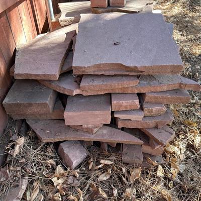 VARIOUS SIZES OF FLAG STONE