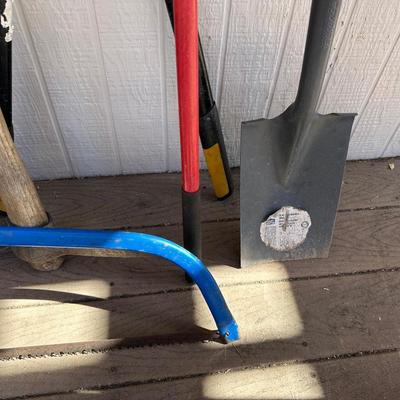 HAND SAW AND YARD TOOLS