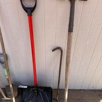 YARD AND GARDEN TOOLS