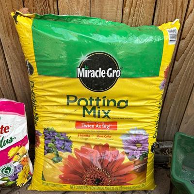 LAWN AND GARDEN ESSENTIALS