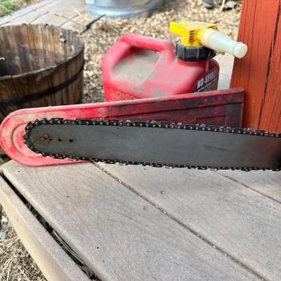 HOMELITE SUPER 2 CHAINSAW WITH GAS CAN