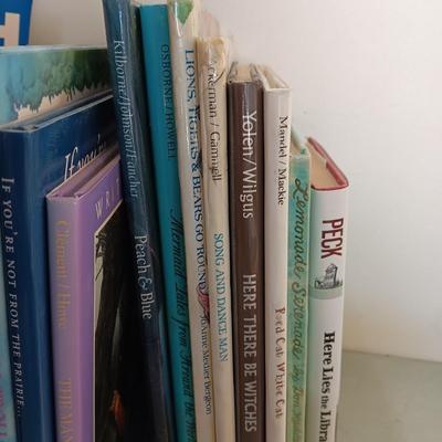CHILDREN'S BOOKS