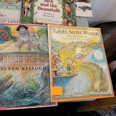 CHILDREN'S BOOKS