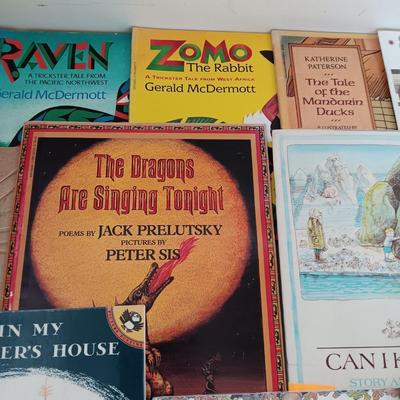 CHILDREN'S BOOKS