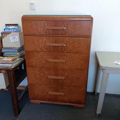 5 CEDAR DRAWER CHEST WITH PROTECTIVE GLASS TOP