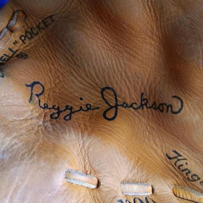 ALUMINUM LOUISVILLE SLUGGER BAT, BASKETBALLS AND MORE