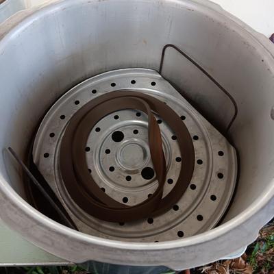 MIRRO-MATIC 22" CANNING PRESSURE COOKER AND A STOCK POT