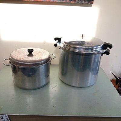 MIRRO-MATIC 22" CANNING PRESSURE COOKER AND A STOCK POT
