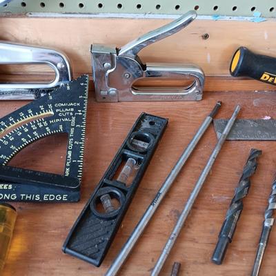 VARIETY OF HAND TOOLS AND BITS