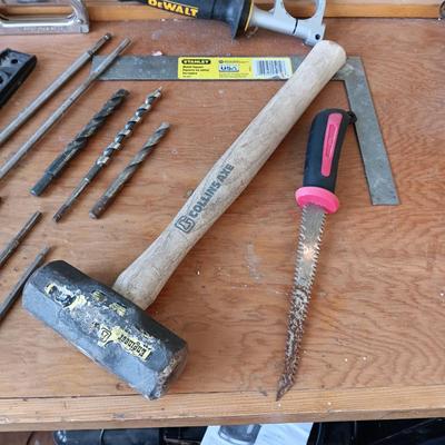 VARIETY OF HAND TOOLS AND BITS