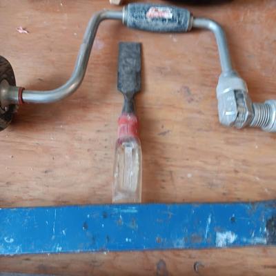 LEATHER TOOL BELT AND HAND TOOLS