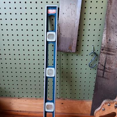 LEATHER TOOL BELT AND HAND TOOLS