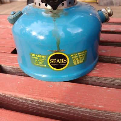 VINTAGE SEARS KEROSENE LANTERN WITH WOODEN BOX