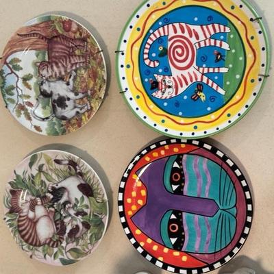 Cats - Lot of 32 Figurine, 3 Frames and 4 Plates