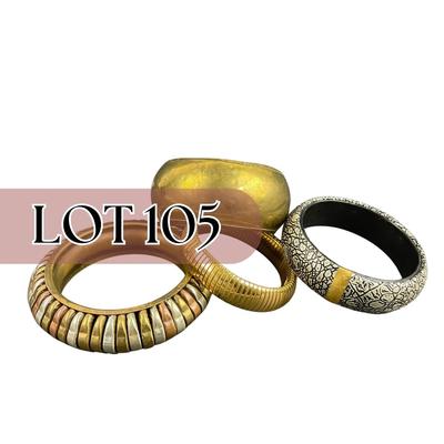 -105- COSTUME JEWELRY | Miscellaneous Metal Bracelets