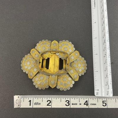 -106- BELT BUCKLE | Unique Gold Tone With Accents Belt Buckle