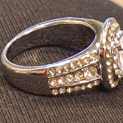 Fashion Ring