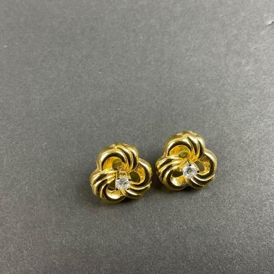 -112- COSTUME JEWELRY | Gold Tone Earrings