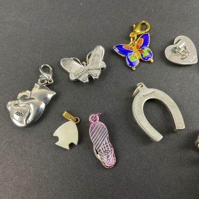 -119- COSTUME JEWELRY | Assortment Of Miscellaneous Charms