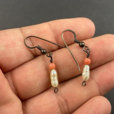 -121- JEWELRY | Assortment Of Earrings