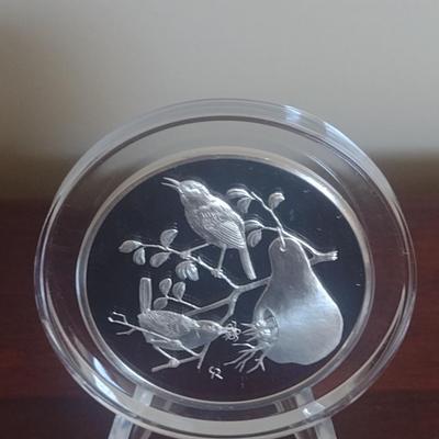 Franklin Mint Roberts Birds Sterling Silver Medal- House Wren- Approx Weight 66 Grams