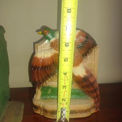 Vintage Pheasant Design Bookends- Possibly Chalkware- Approx 7" Tall