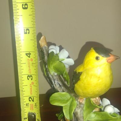 Franklin Porcelain American Goldfinch Figurine by Basil Ede- Approx 4 3/4" Tall