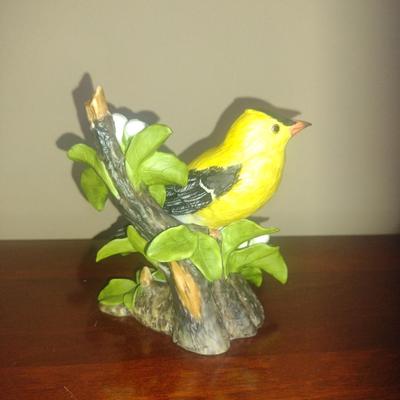 Franklin Porcelain American Goldfinch Figurine by Basil Ede- Approx 4 3/4" Tall