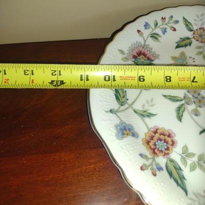 Andrea by Sadek Buckingham Cake Plate Set