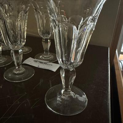 Set of cordial glasses