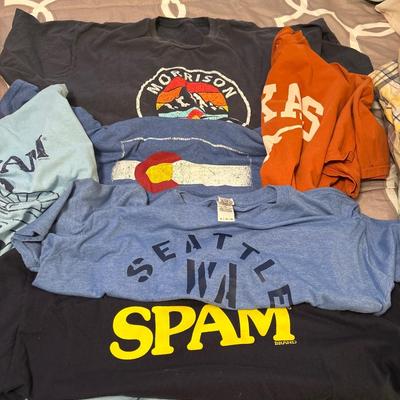 Men’s graphic tee’s