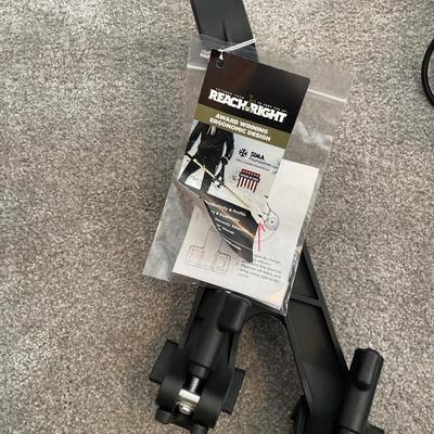 Reach Right attachment