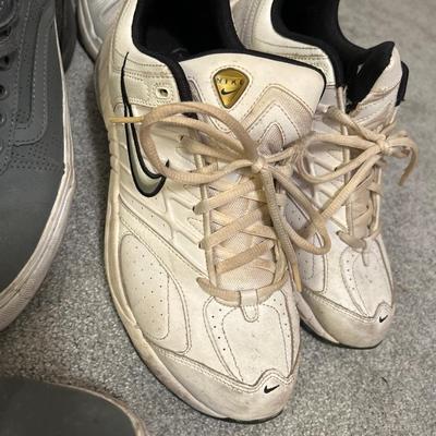 Men’s shoes