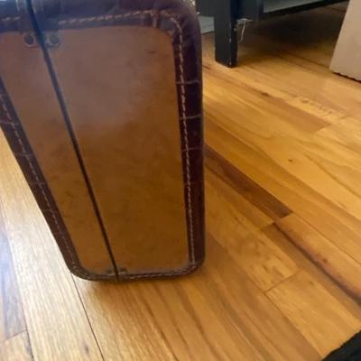 VINTAGE ELKHART TRUMPET BUILT BY BUESCHER