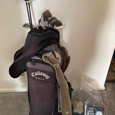 Men’s golf clubs and balls