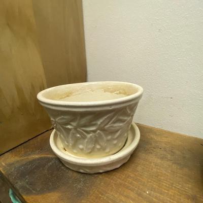 Pair of VIntage McCoy Hobnail Planters with Leaves and Berries Design