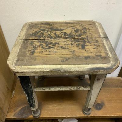 Vintage Furniture Primitive Wooden Wood Chair Stool Seat Bench Rustic