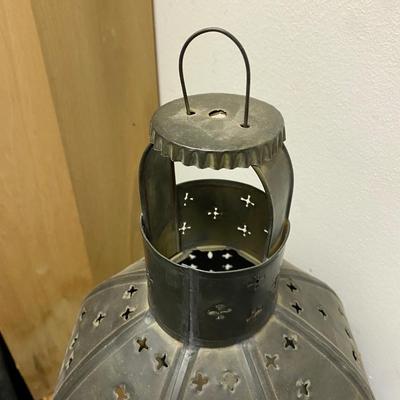 Menaret Moroccan dome lantern/candle holder