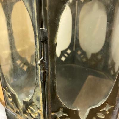 Menaret Moroccan dome lantern/candle holder