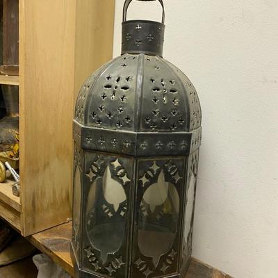 Menaret Moroccan dome lantern/candle holder