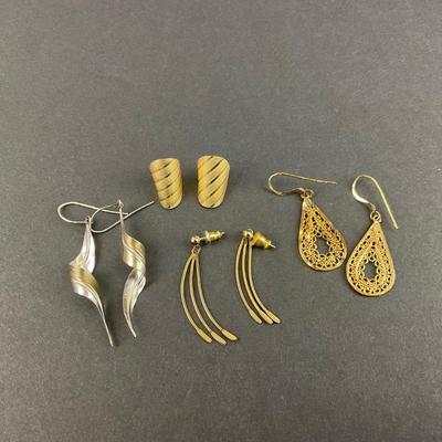 -142- JEWELRY | Assorted Gold Tone Earrings