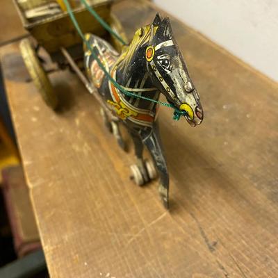 MARX TIN LITHO WIND UP HORSE W/ CAR